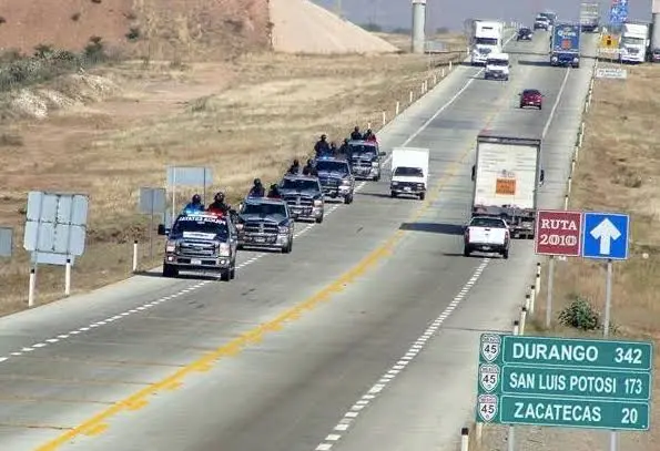 Buscan mejorar seguridad en la carretera Durango -Zacatecas