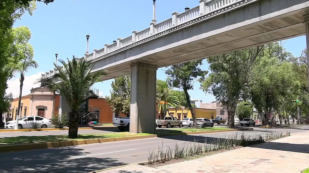 Van por rescate de puente de Analco 