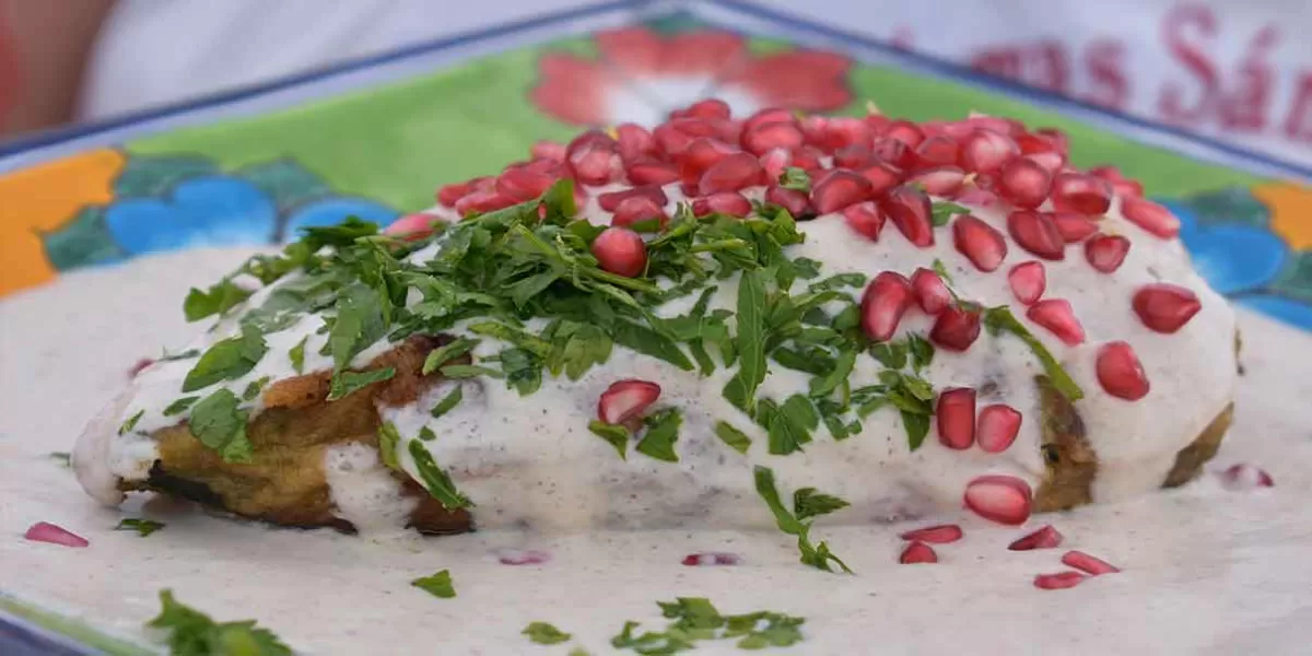 Restauranteros esperan vender hasta 5 millones de Chiles en Nogada esta temporada
