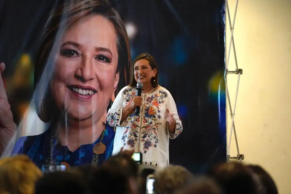 Xóchitl Gálvez y AMLO