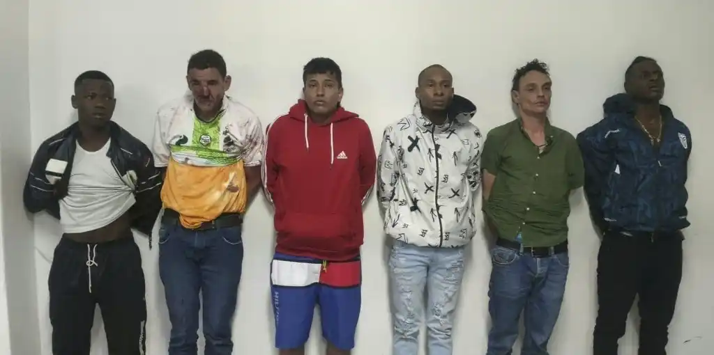 Ecuador: detienen a seis colombianos por el asesinato del candidato presidencial