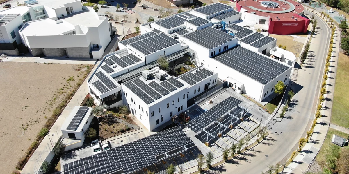 Renta tu techo, produce y almacena energía: fórmula ganadora