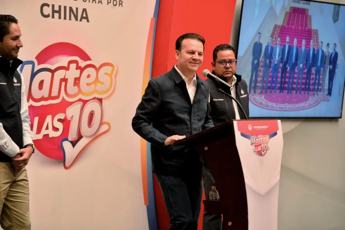 Maestros y padres de familia moldearán los contenidos de los libros de texto en Durango: Gobernador