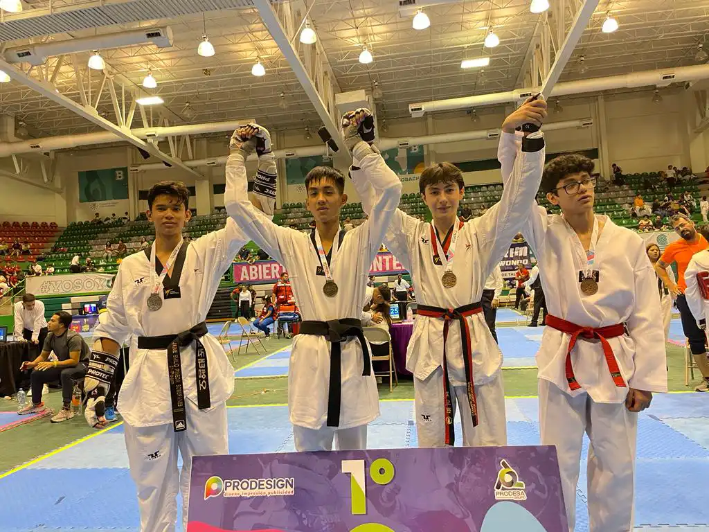 Taekwondoines de Aguascalientes lucen en el border open 2023