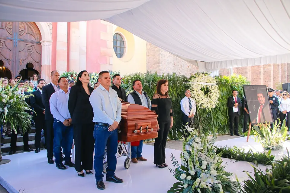 Con un homenaje despiden a Javier Luévano, alcalde de Rincón de Romos