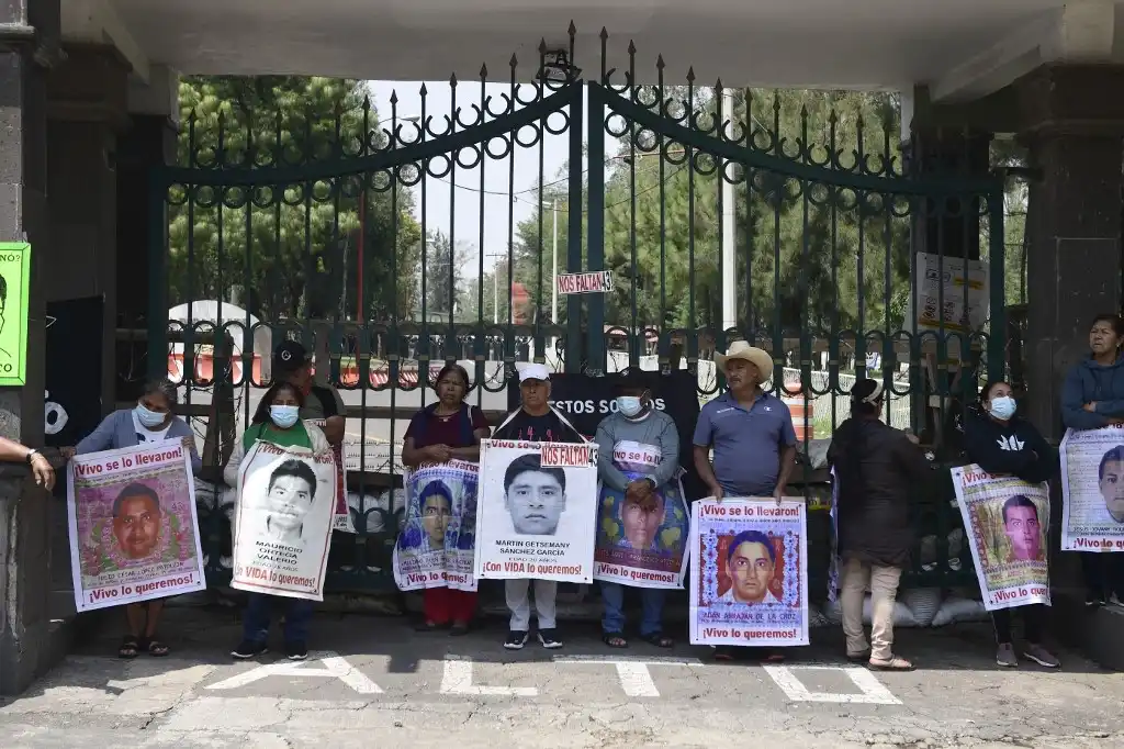 Ayotzinapa información