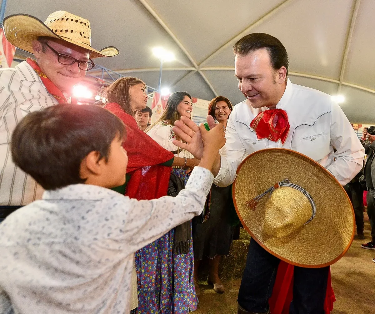 Invita gobierno del Estado a celebrar fiestas patrias 