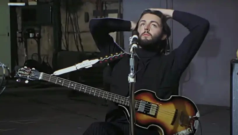 Bajo Paul McCartney