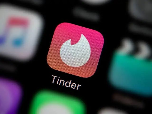 Ciberdelincuentes se aprovechan de la búsqueda de amor en Tinder para estafar a mujeres en Durango