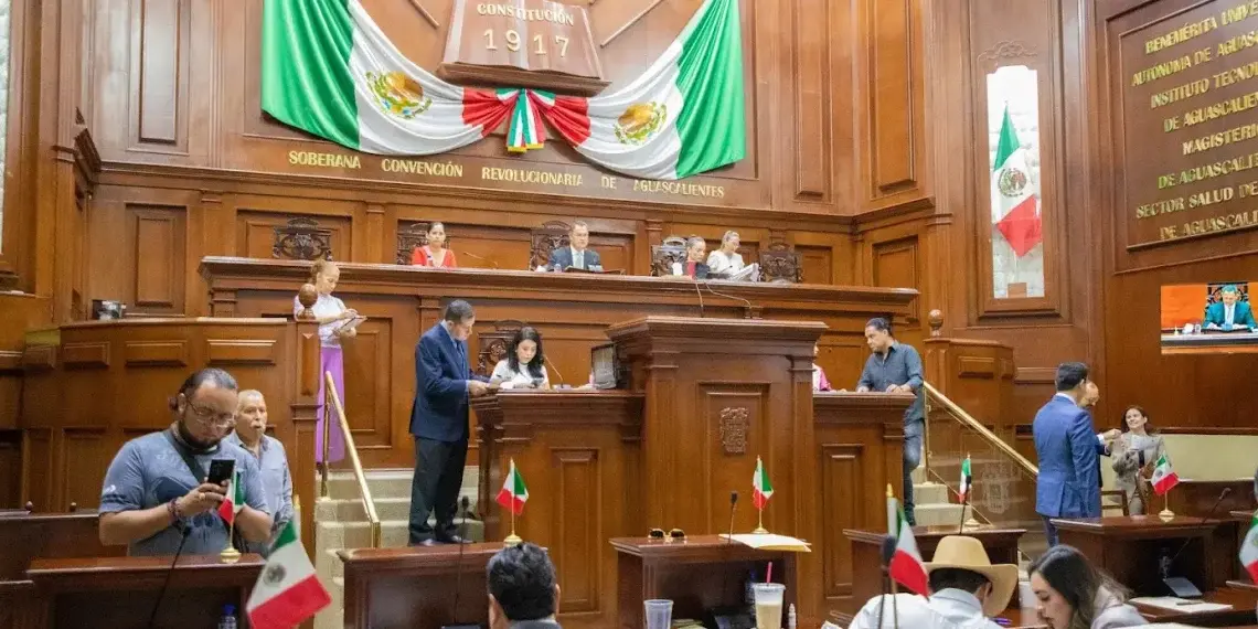 Diputados llaman a comparecer a funcionarios de Aguascalientes