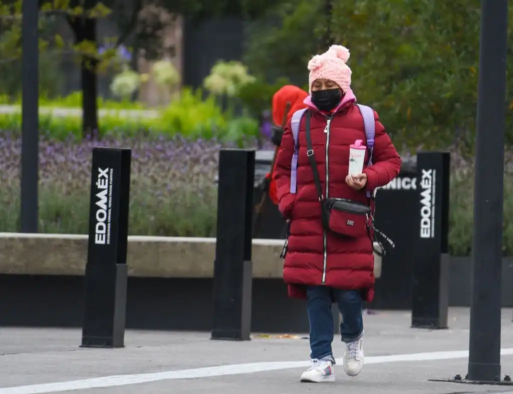 Caída de nieve y fuertes lluvias en México ante el frente frío número 12