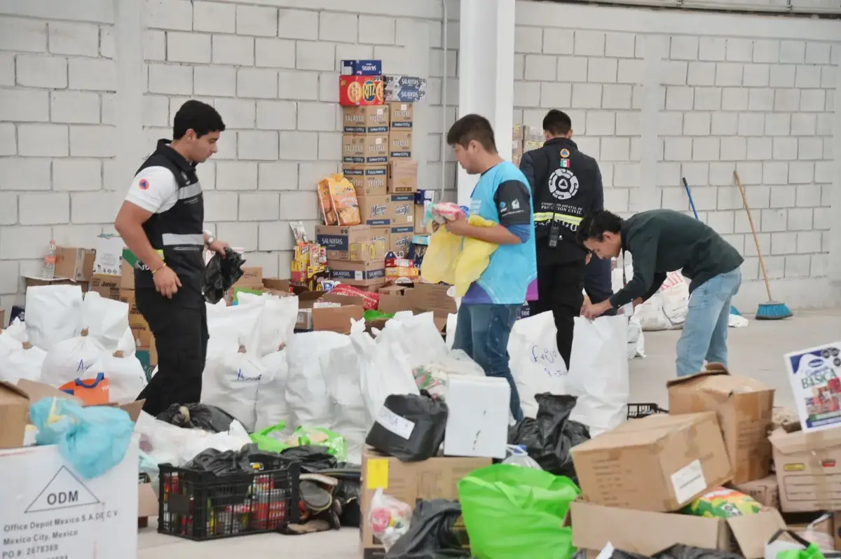 Suma Durango más de 10 toneladas de víveres que se enviarán a Acapulco: Arturo Galindo, CEPC.