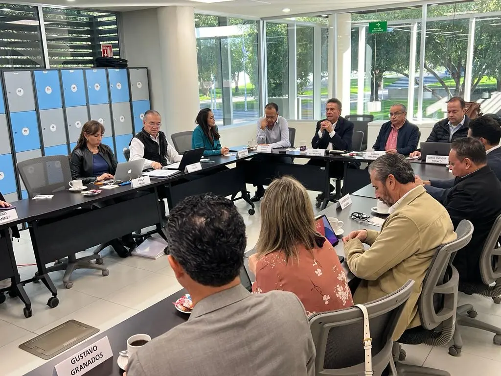 Consejo directivo analiza nuevos proyectos en MIAA