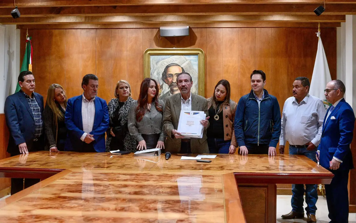 Entrega Gobierno del Estado Paquete Económico 2024 ante el Congreso 