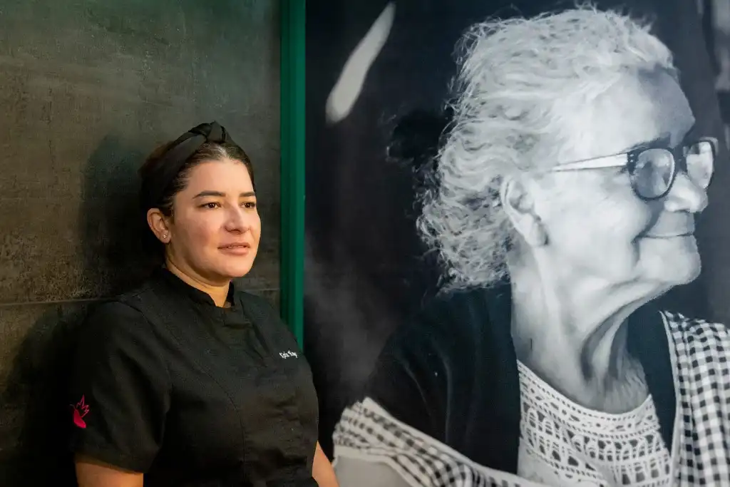 Karla Hoyos chef