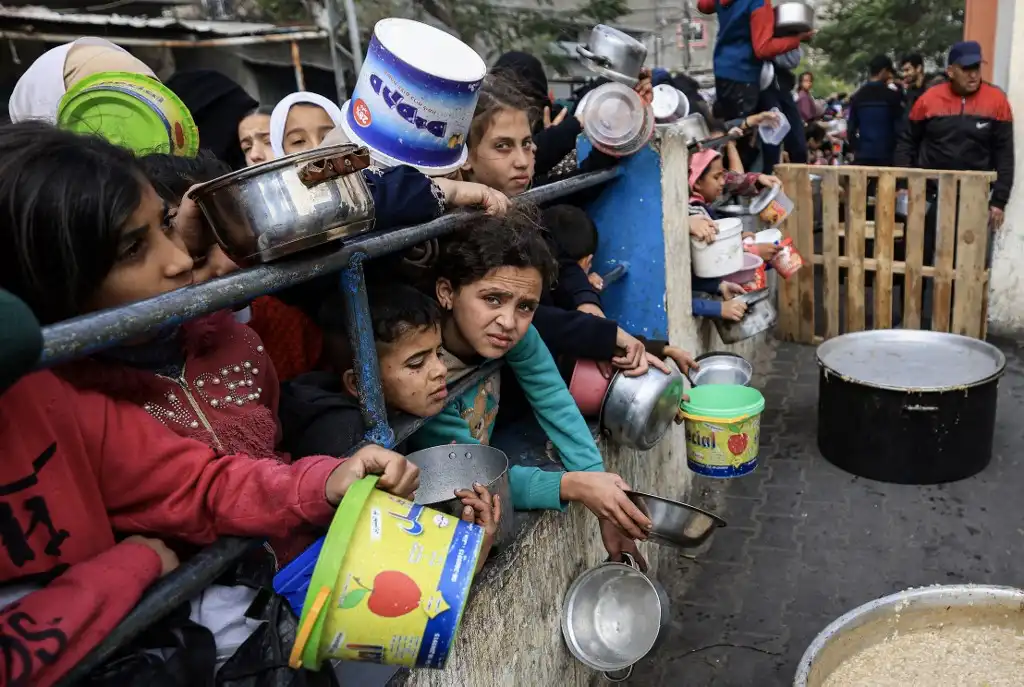 Así es la entrega de los cargamentos de ayuda en Gaza: &#8216;La asistencia es insuficiente&#8217;
