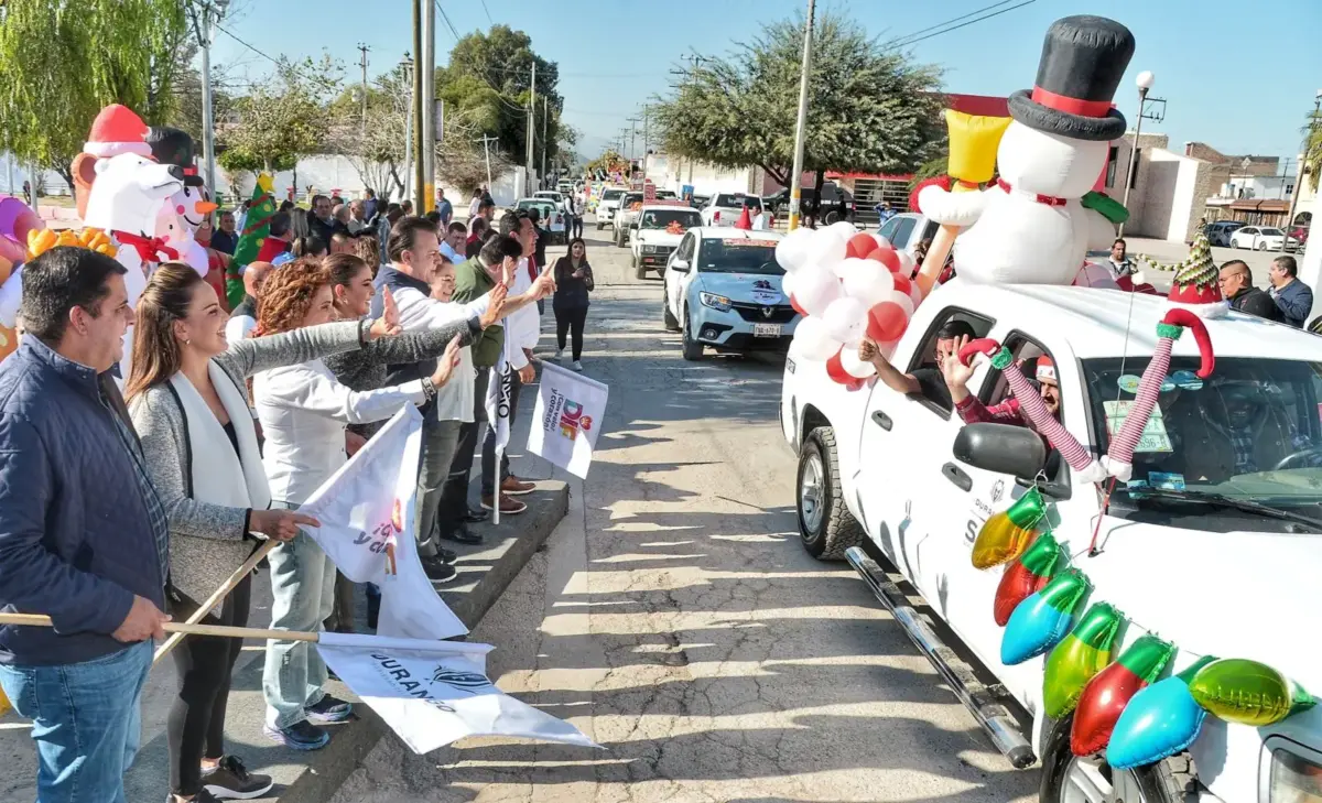 Arrancan en La Laguna operativo de entrega de bolos y juguetes a niños