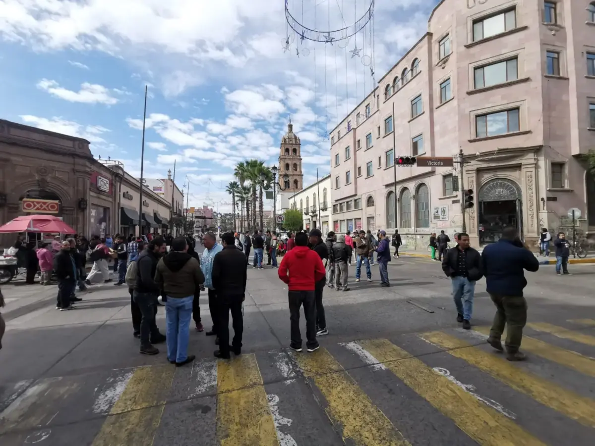 Comerciantes del Ex Cuartel se regularizarán con CFE, gobierno municipal solo fue intermediario, aclara alcalde