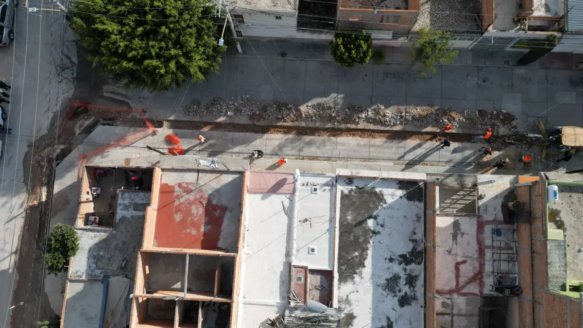Calle Las Cumbres esquina Montoya.