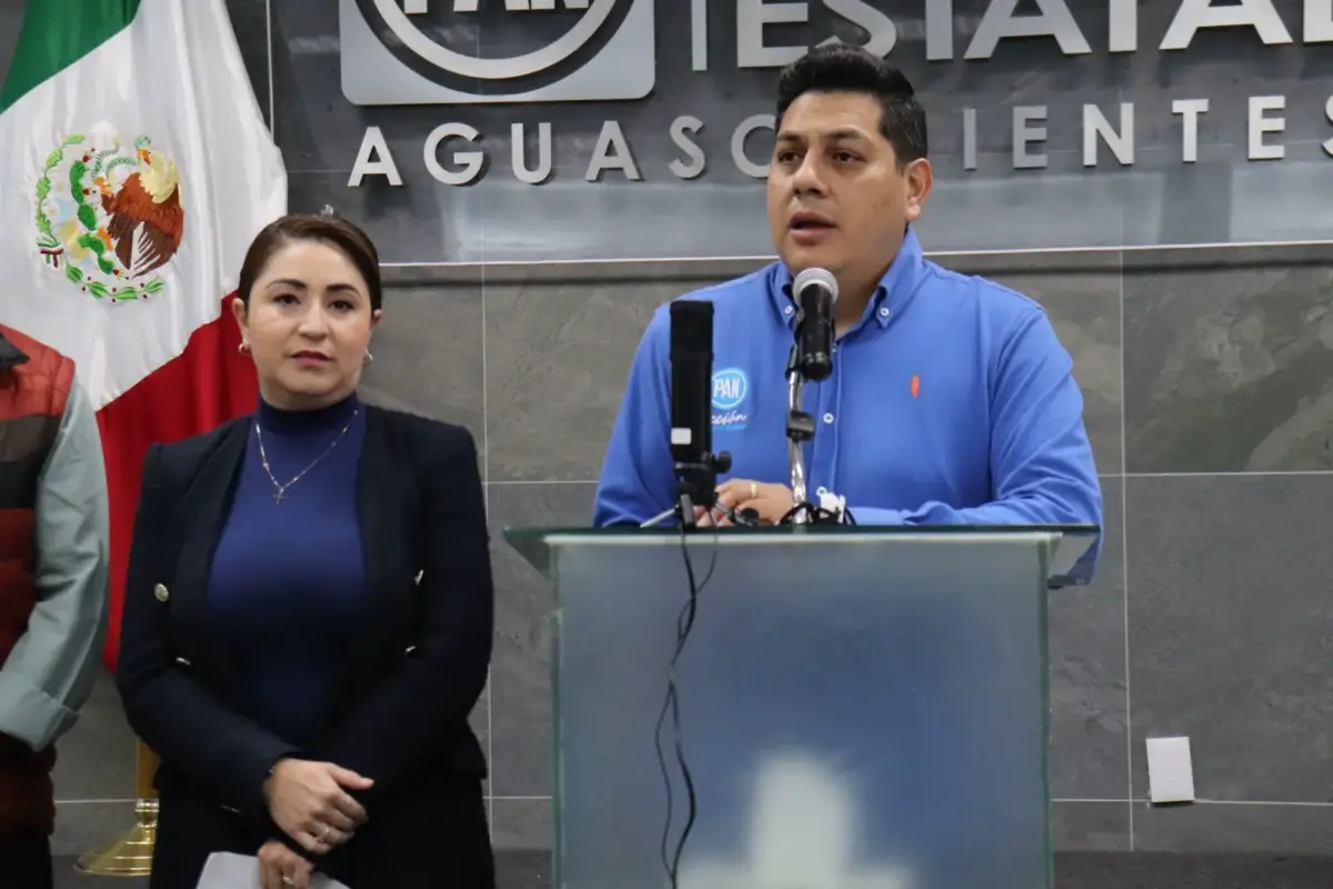 Paloma Amézquita y Javier Luévano.