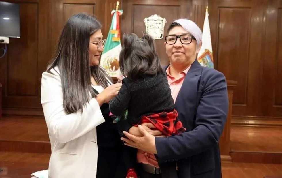 Primera adopción homoparental en el Estado de México