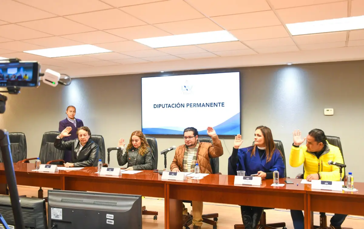 Llama Congreso del Estado a que se mejoren condiciones de operadores del transporte público