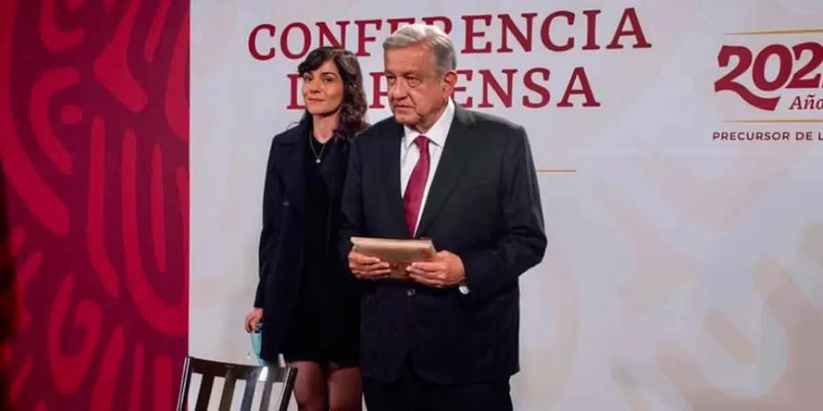 Elizabeth Vilchis decidirá si se queda o se va a Puebla: AMLO