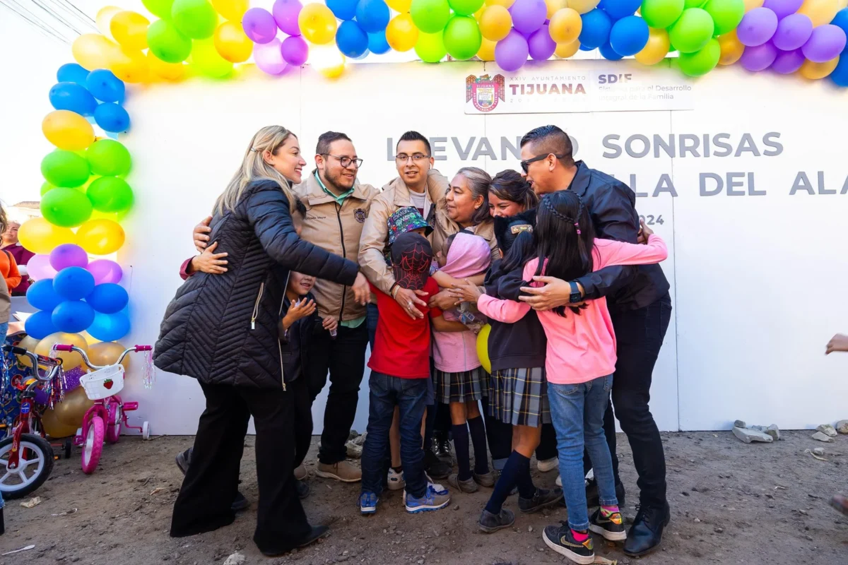 &#8220;Llevando Sonrisas&#8221; en Colonia Villa del Álamo