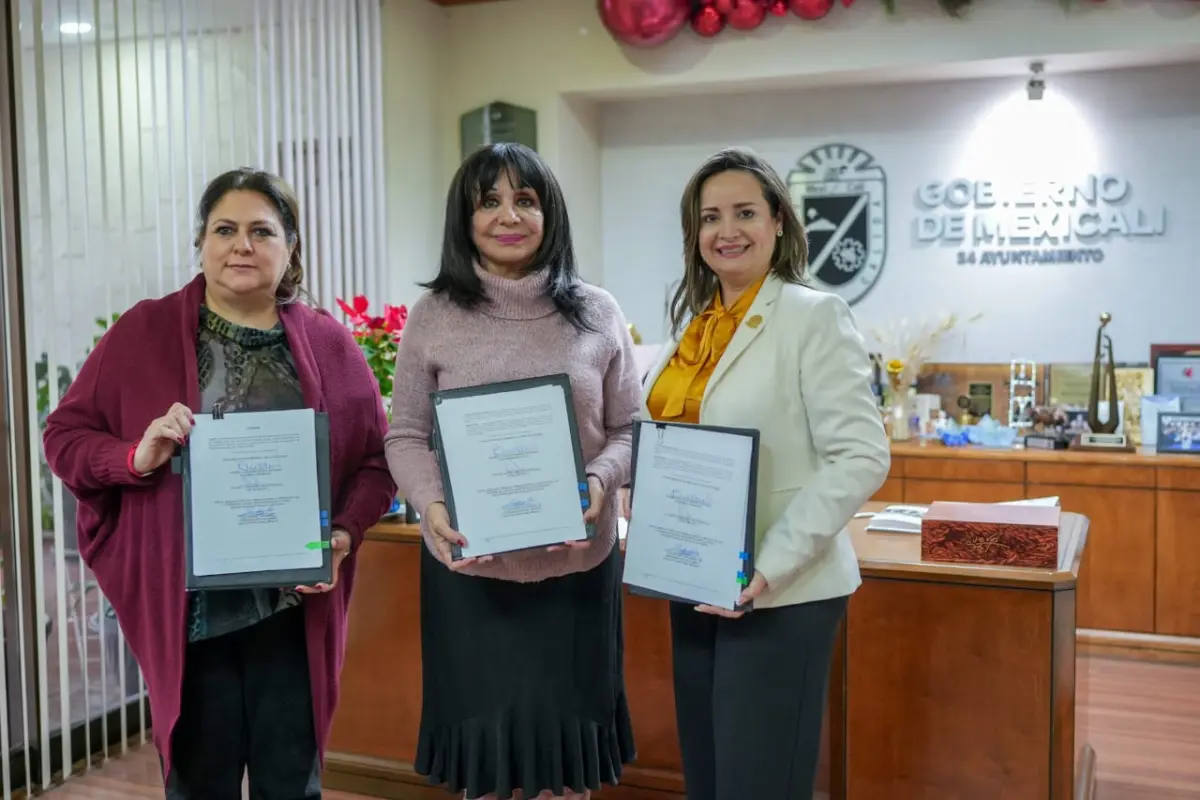 Firma Gobierno de Mexicali contrato colectivo con Sindicato de Burócratas