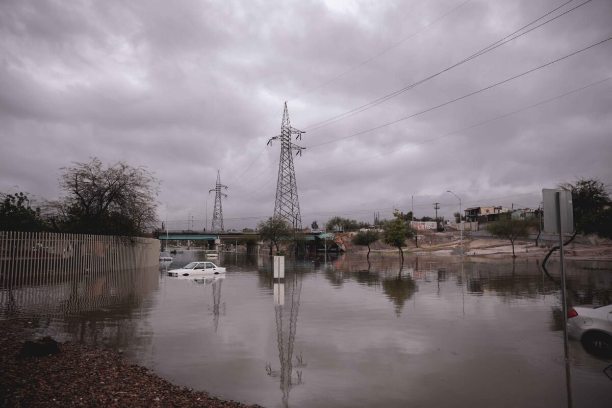 Lluvia afecta a la Capital del Estado de Baja California