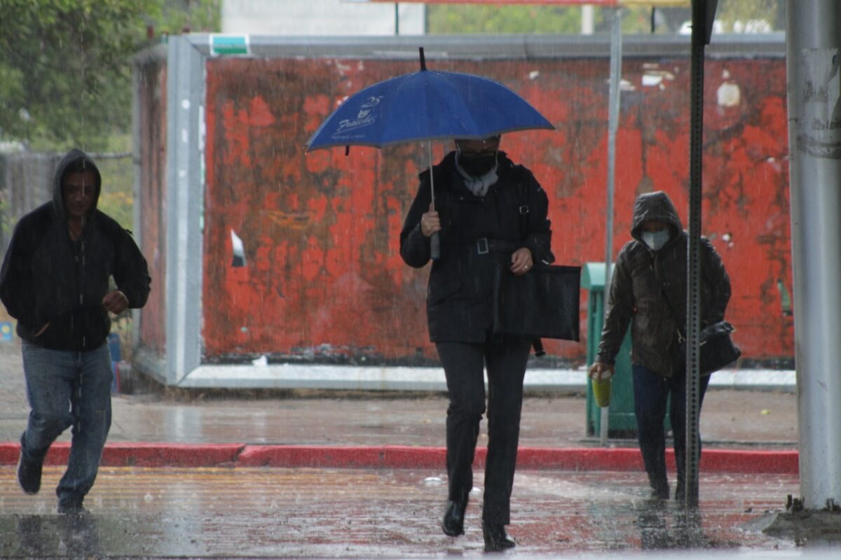 Caerán dos pulgadas de lluvia en Tijuana; piden tomar medidas preventivas ante tormentas