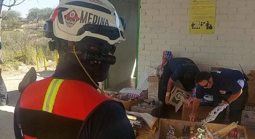 Destruyen casi medio millón de objetos pirotécnicos decomisados