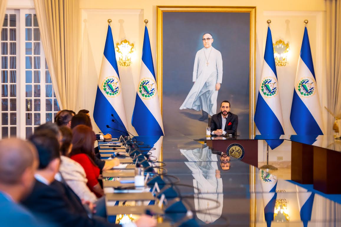 Los salvadoreños se preparan para acudir a las urnas el 4 de febrero