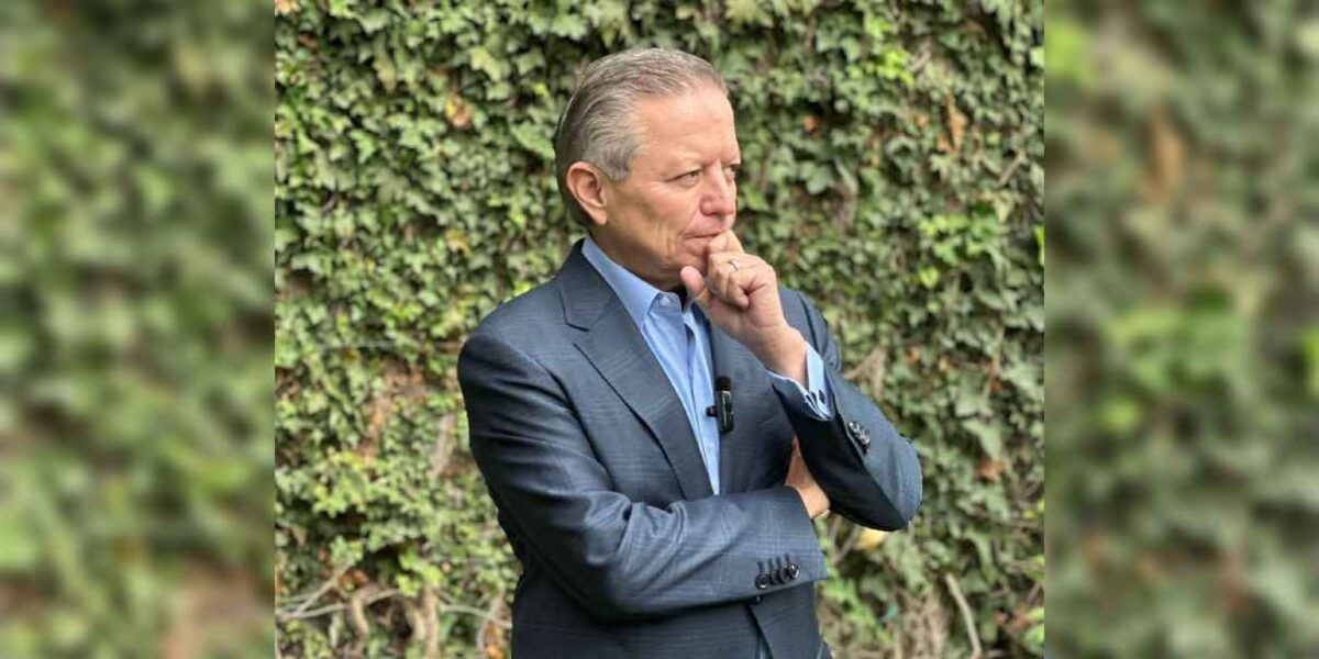 Arturo Zaldívar