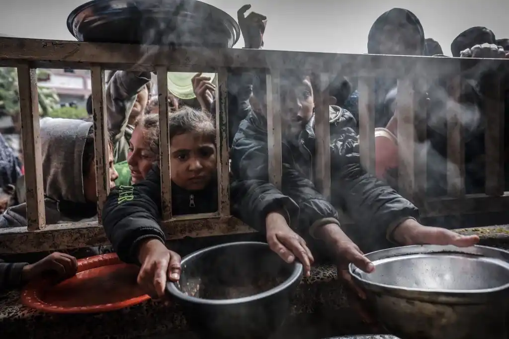 Ciudadanos israelíes ayudan a bloquear la entrada de alimentos a Gaza; se teme hambruna