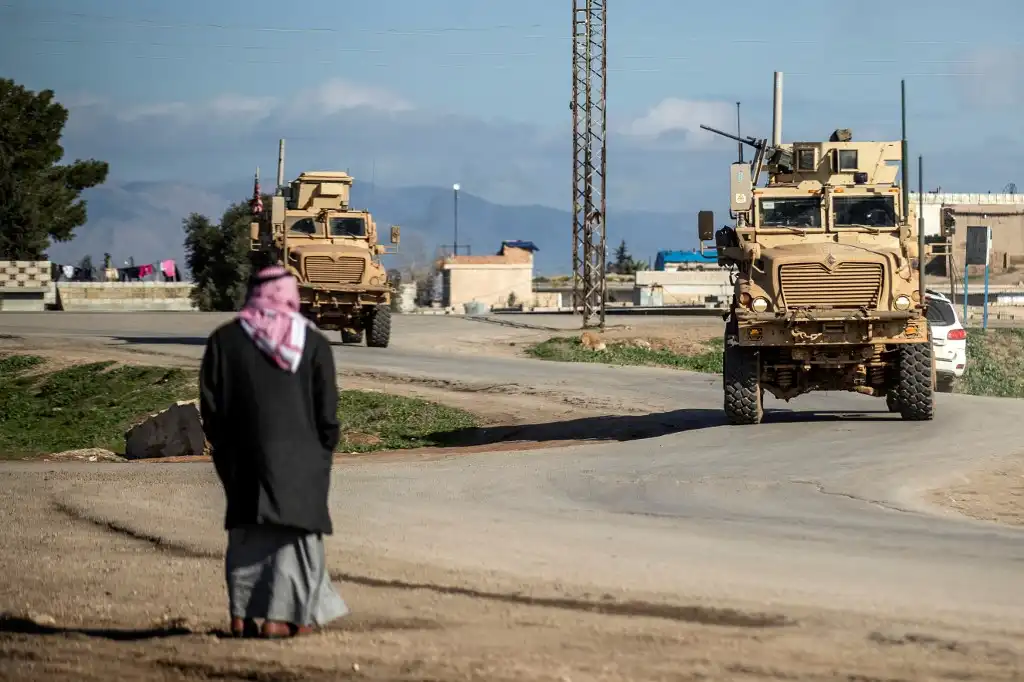 EUA ataca objetivos en Irak y Siria tras muerte de soldados estadounidenses