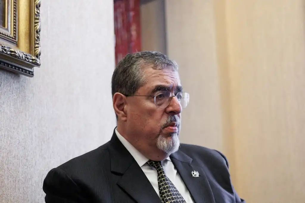 Soluciones negociadas Bernardo Arévalo