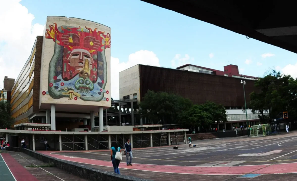 UNAM bloqueo cuentas UIF