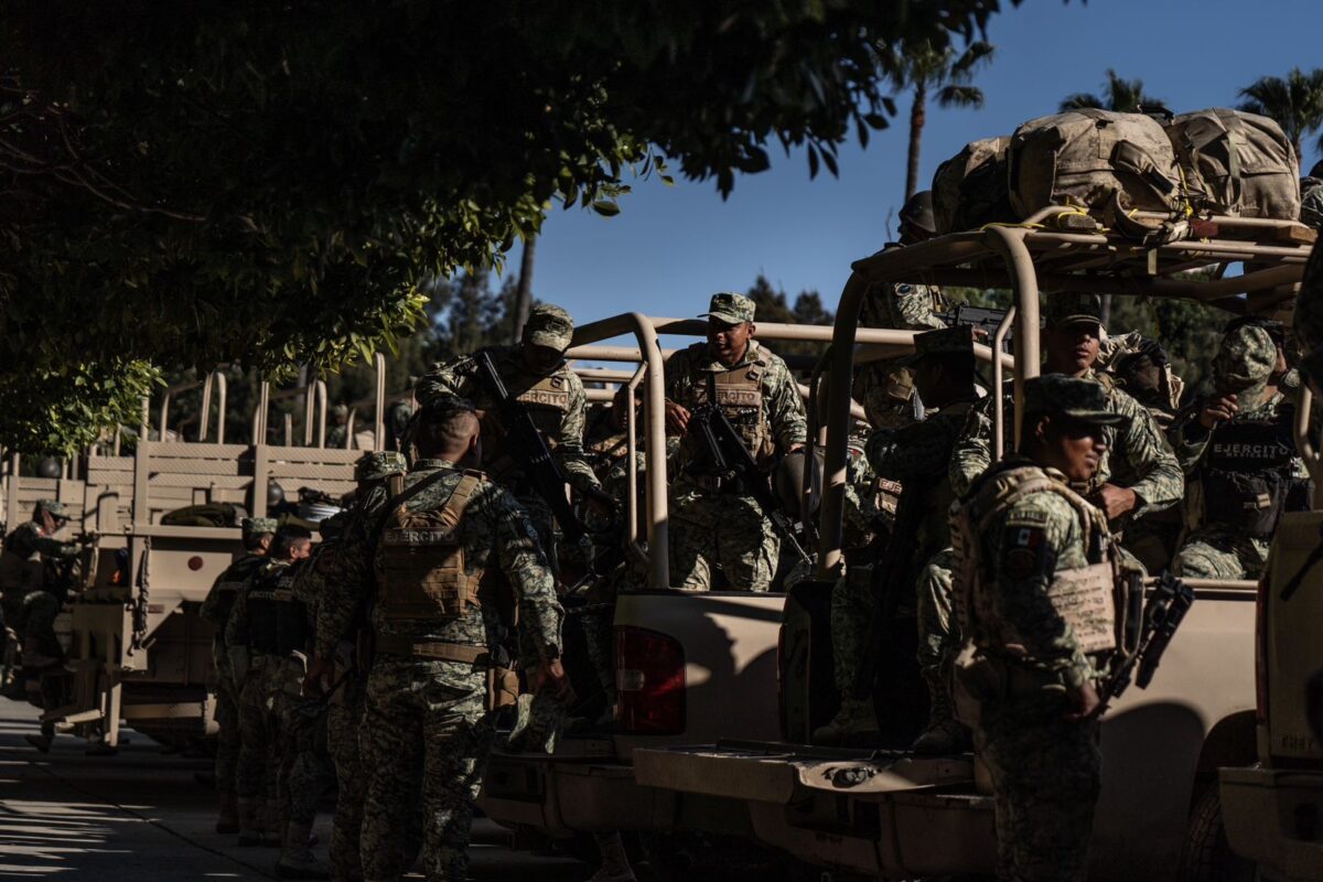 Continúa la llegada de militares a Tijuana; van tres mil elementos
