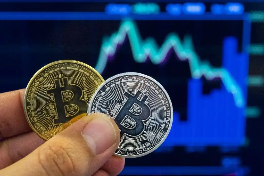 El Salvador almacena 406 millones de dólares en &#8216;billetera fría&#8217; de bitcóins