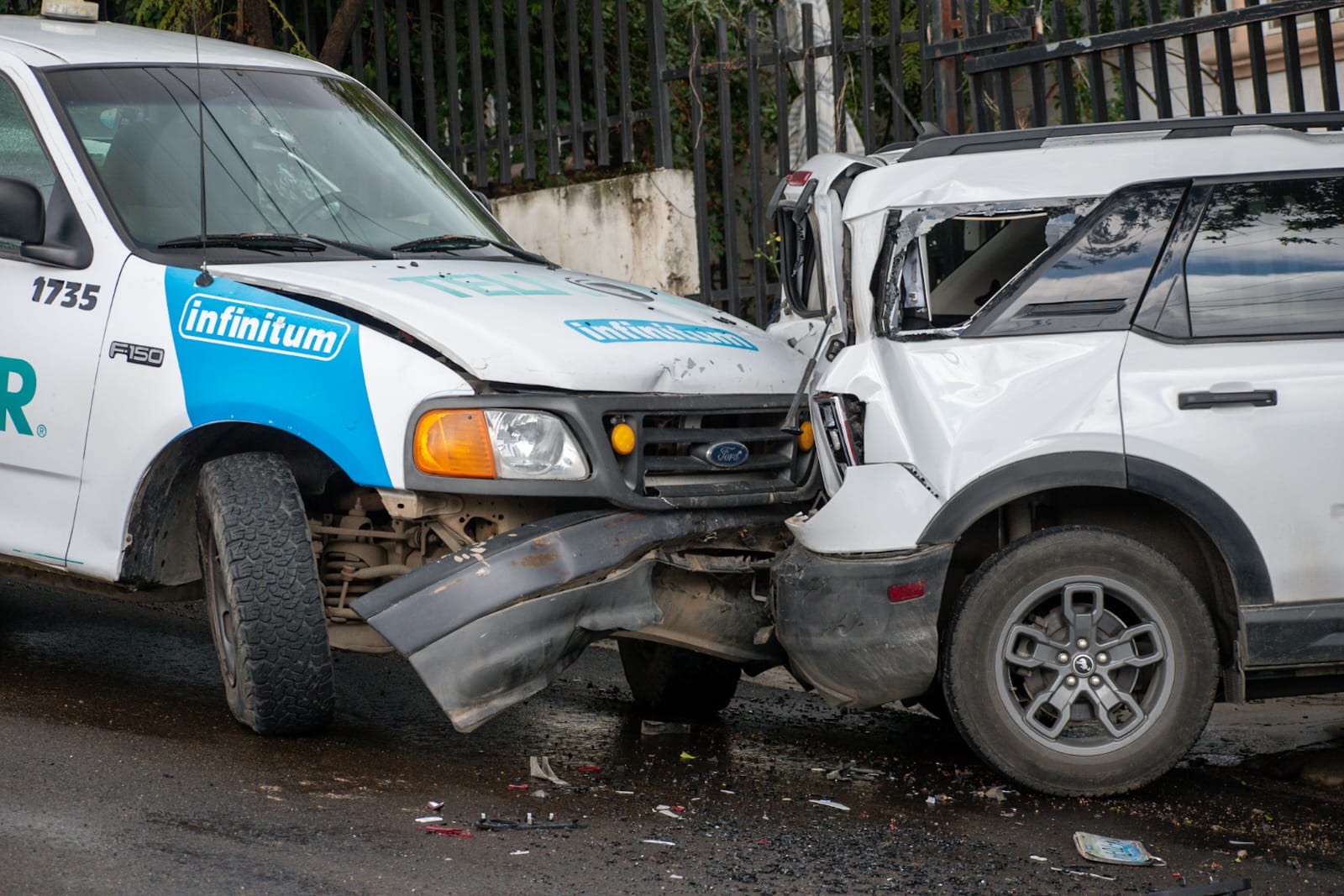 Balean a trabajador de TELNOR y logra sobrevivir en la colonia Madero Sur