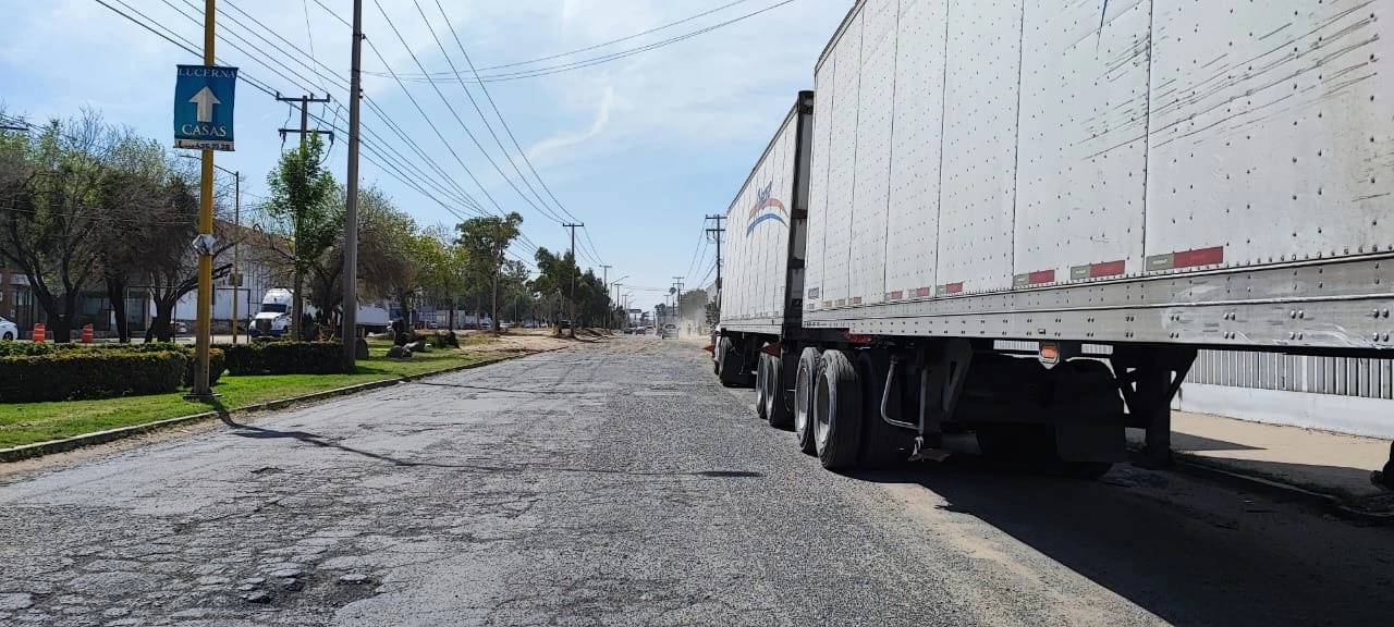 Cierres viales en Julio Díaz Torre por reparaciones