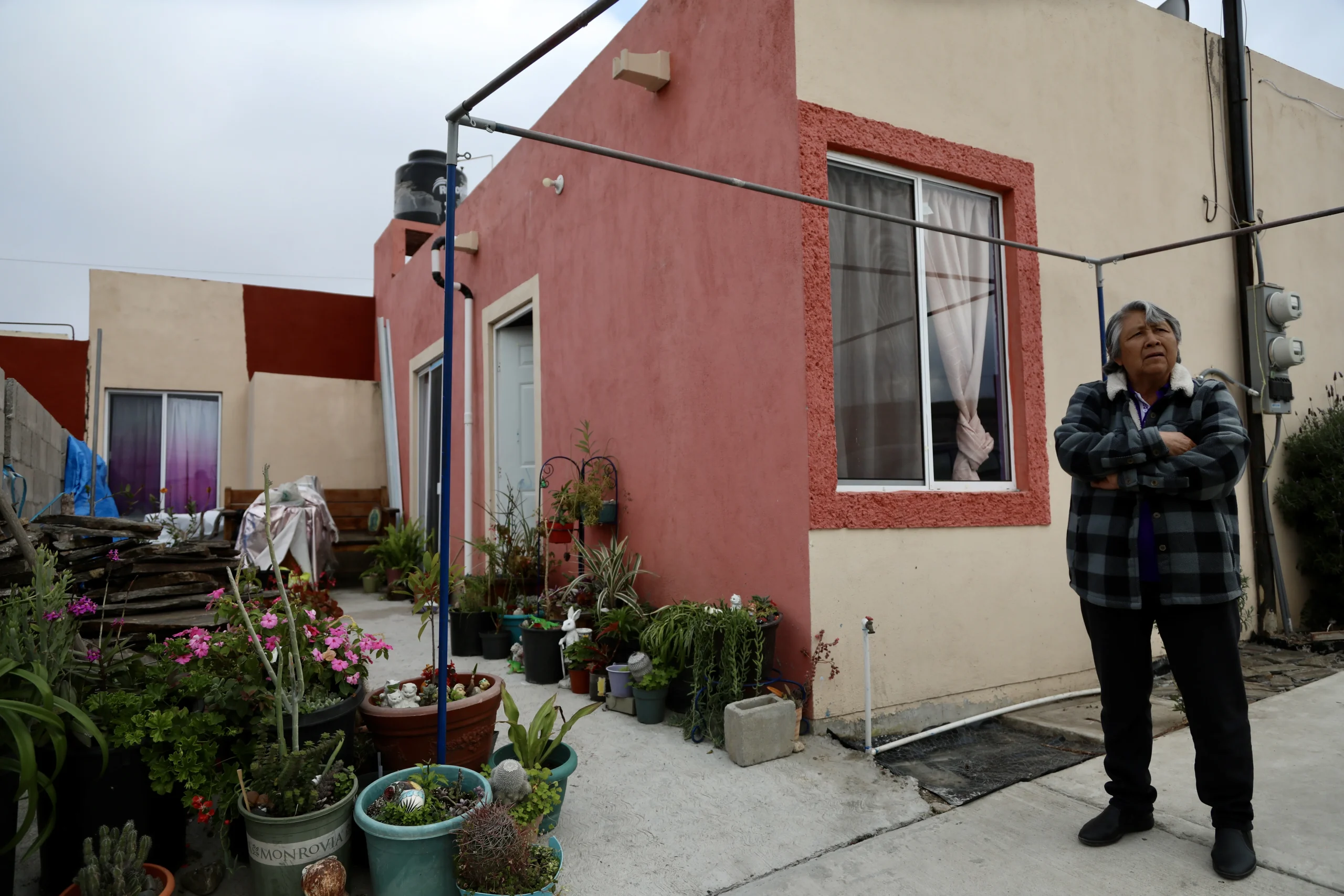Familias de Lomas del Rubí a seis años del derrumbe