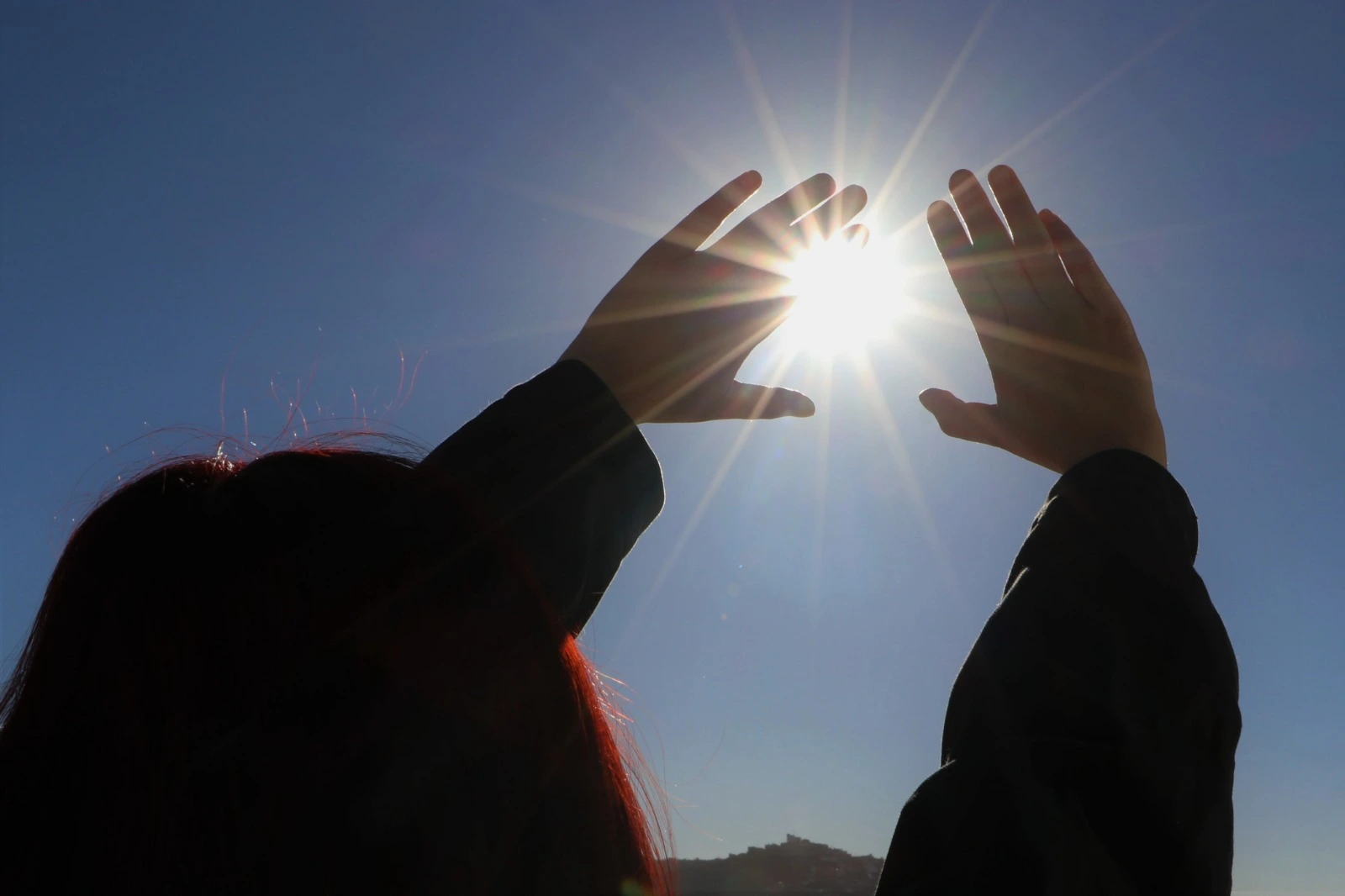 ¿Hay riesgo para embarazos por el eclipse solar? esto dice el ISSEA