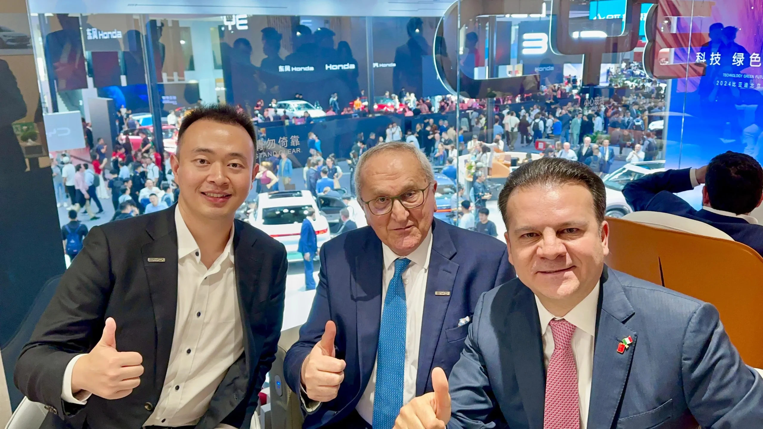 Segunda gira por China