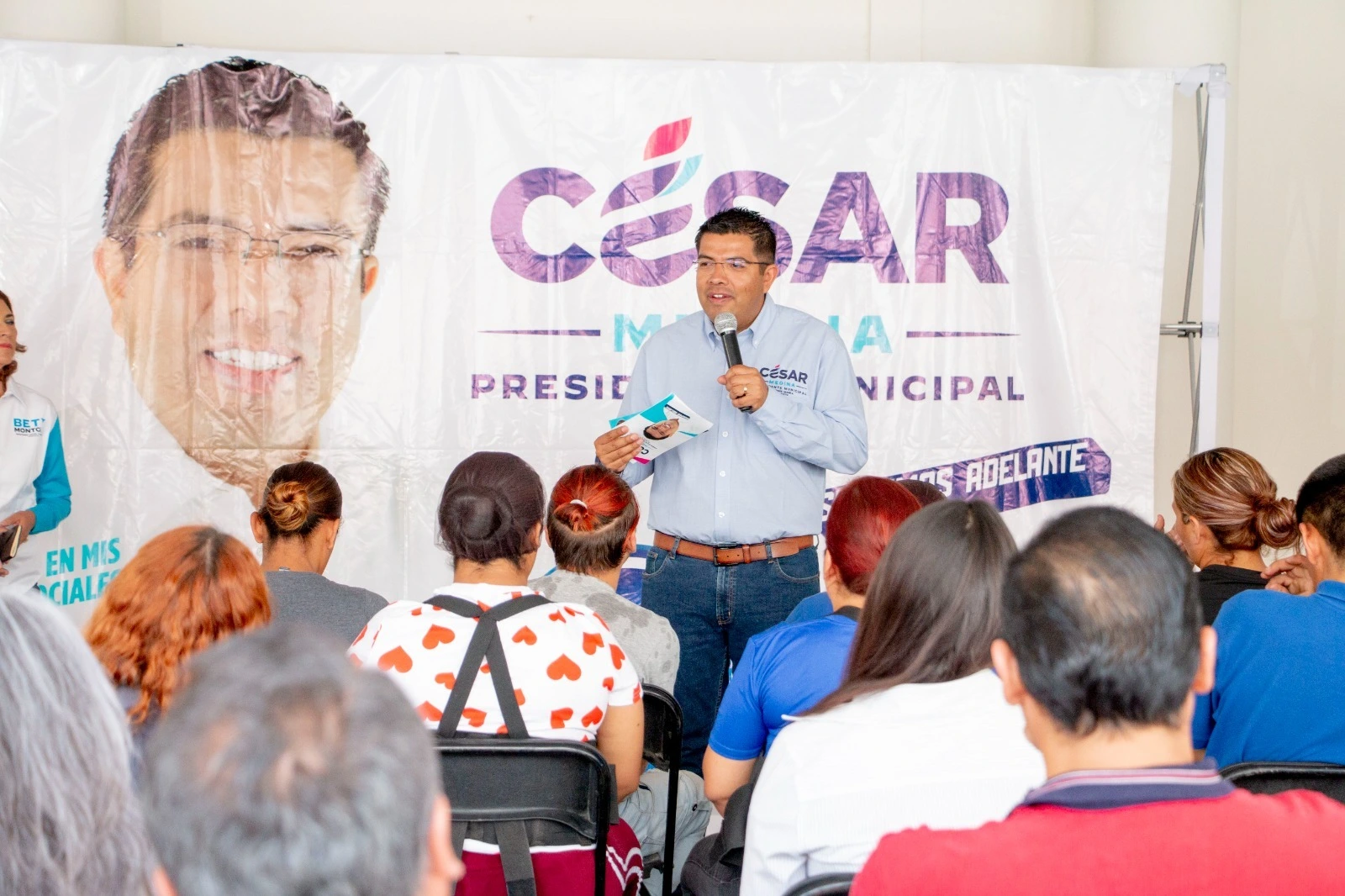 César Medina presenta sus propuestas de seguridad