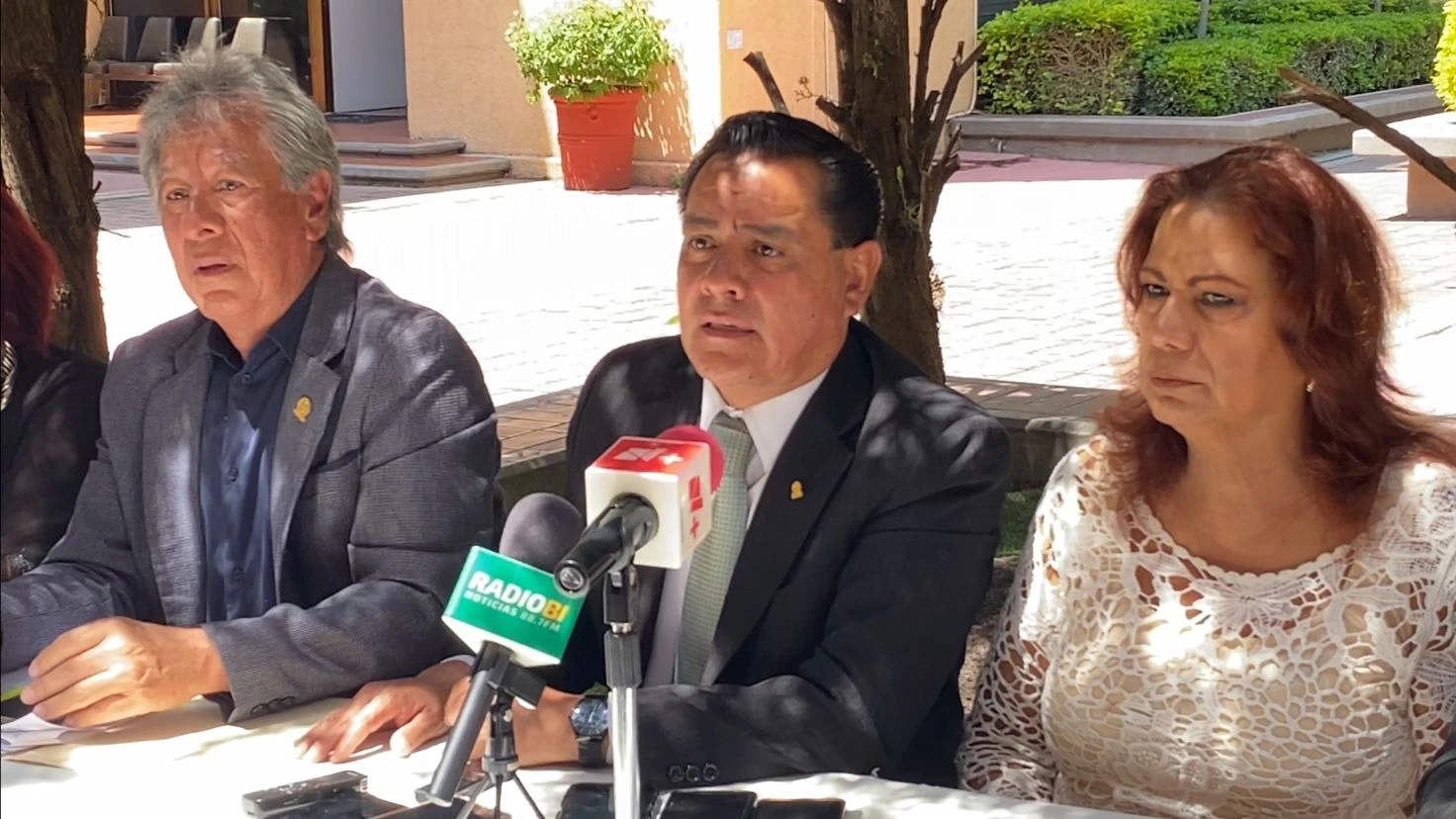 Abogados se manifiestan en Poder Judicial, autoridad les responde