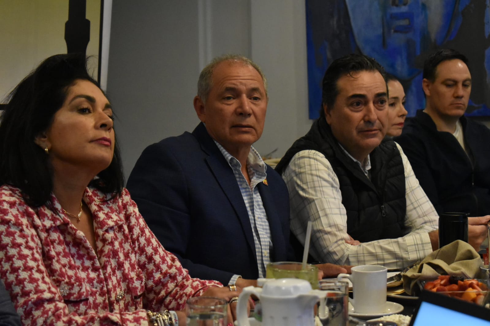 Blásquez busca dar continuidad a municipalización del agua