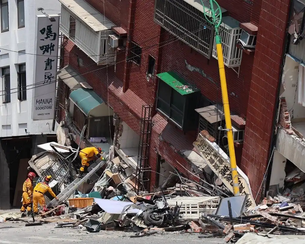 Terremoto en Taiwán deja al momento nueve muertos; es el más fuerte en 25 años