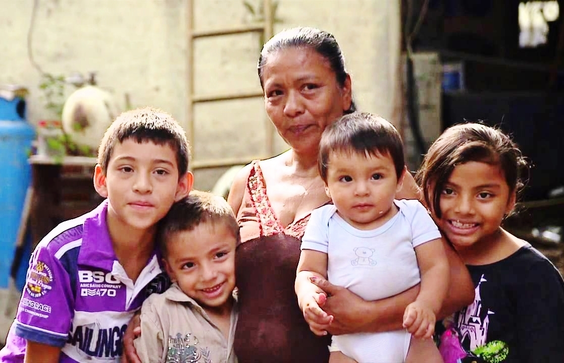 7 de cada 10 mujeres en México son madres; el 30% son jefas de familia
